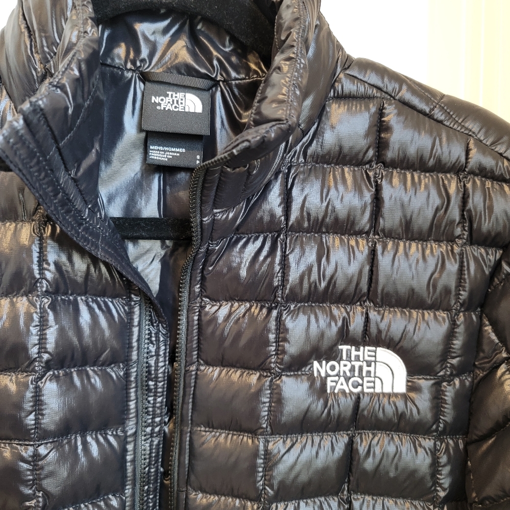 Mens The North Face Thermoball Eco Jacket, black, size small